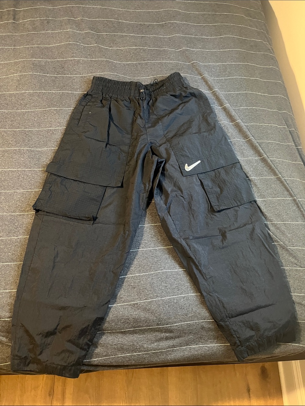 Nike Black Cargo Track Pants with ☑️